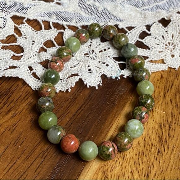 Handmade crystal bracelet // unakite & red web Jasper // 7” average wrist size - Picture 1 of 2